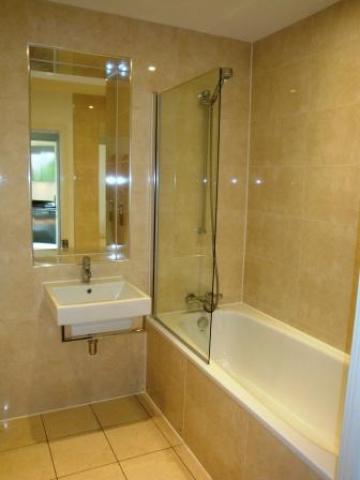 			1 Bedroom, 1 bath, 1 reception Flat			 Kimberley Road, QUEENS PARK/KILBURN